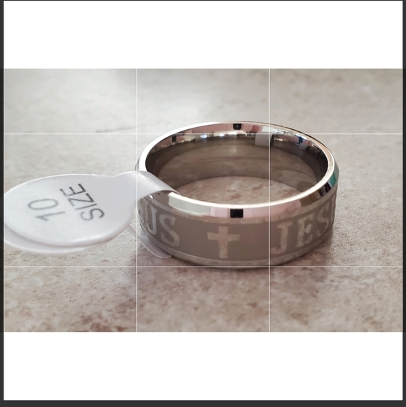 Titanium silver Jesus ring size 10 & 13 available - Picture 1 of 1
